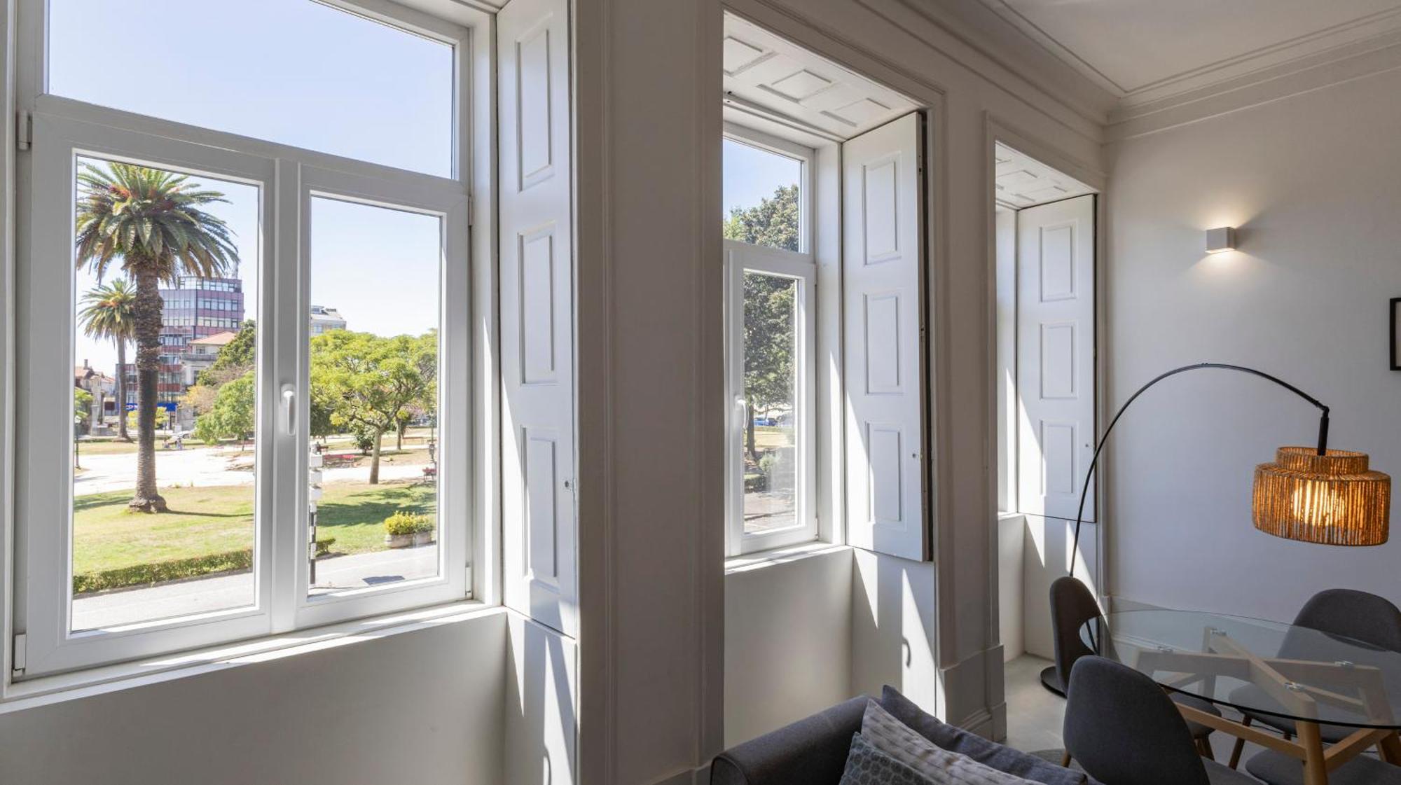 Oporto Downtown Studio By Lovelystay Buitenkant foto